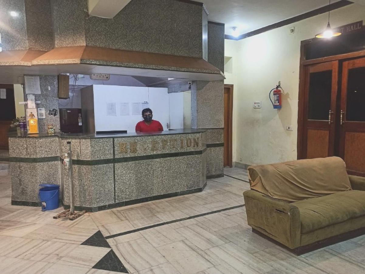 Oyo 80830 Hotel Buddha International ブッダガヤ エクステリア 写真